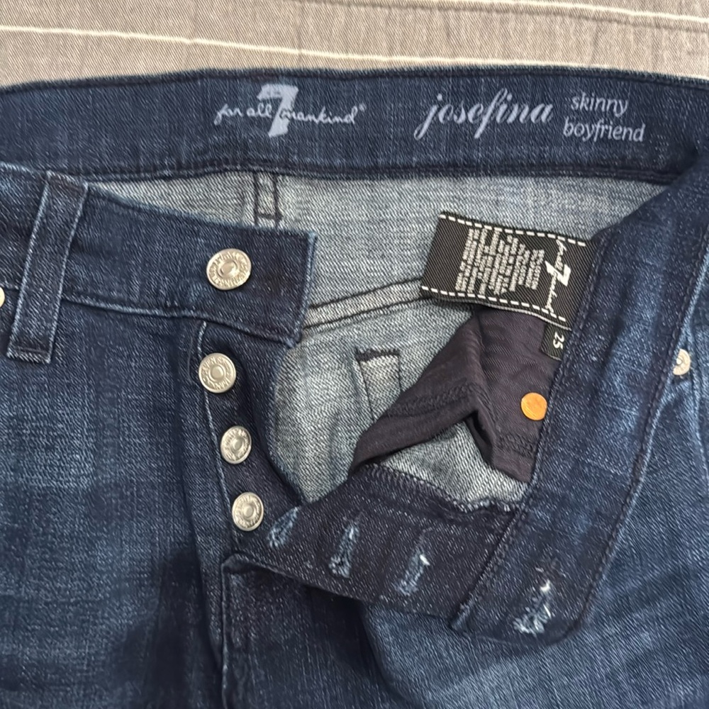 Seven Jeans